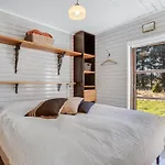 Marla - 1-1km From The Sea By Interhome *