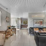 Marla - 1-1km From The Sea By Interhome *